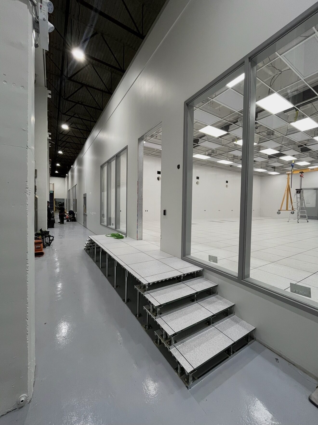 Access Floor Stairs & Ramps in Canada by Skyline Solutions