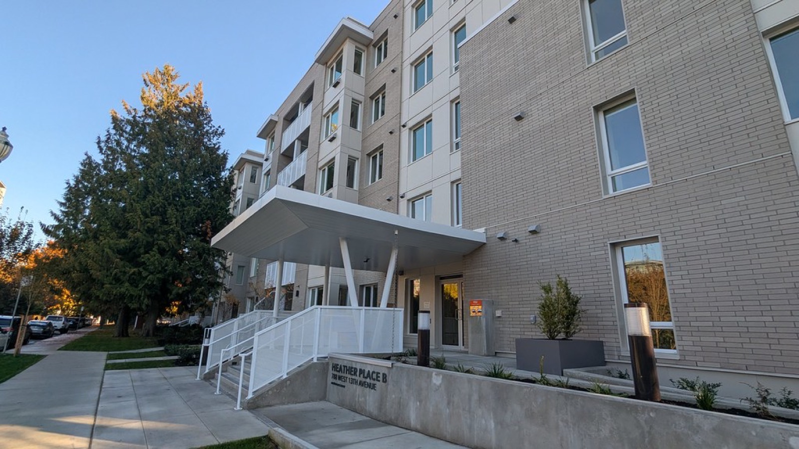 Heather Place, Building B, 788 West 13th Avenue, Vancouver, B.C.