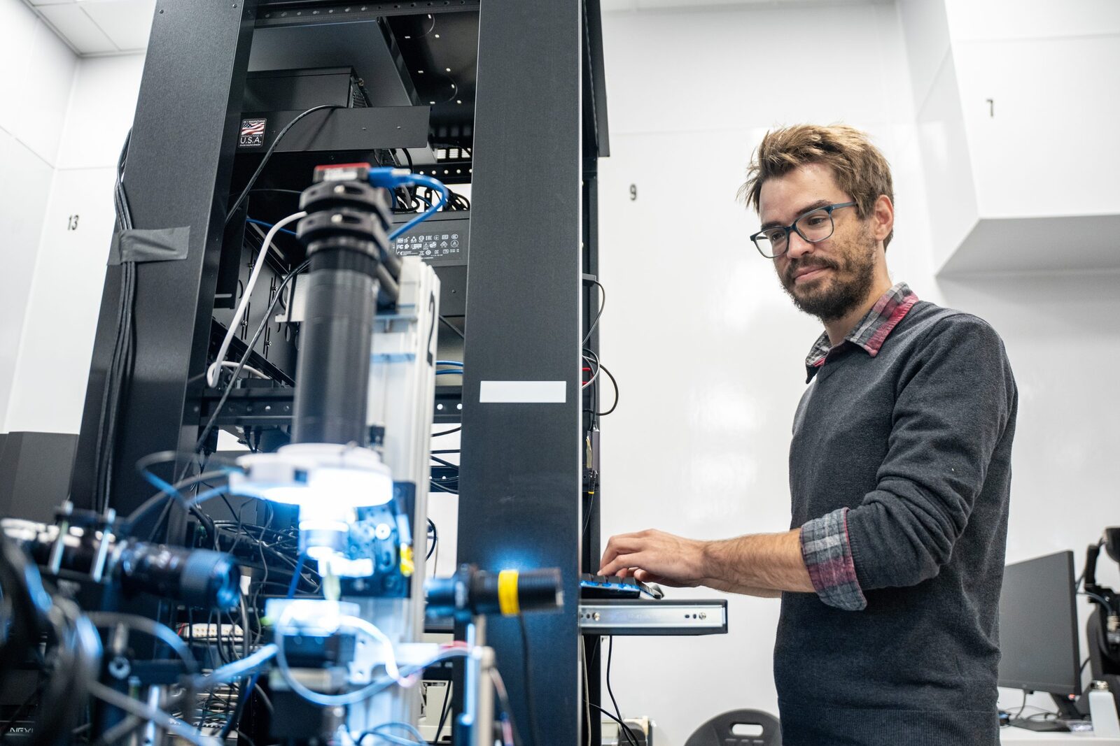 Photonics, Metro Vancouver, B.C.